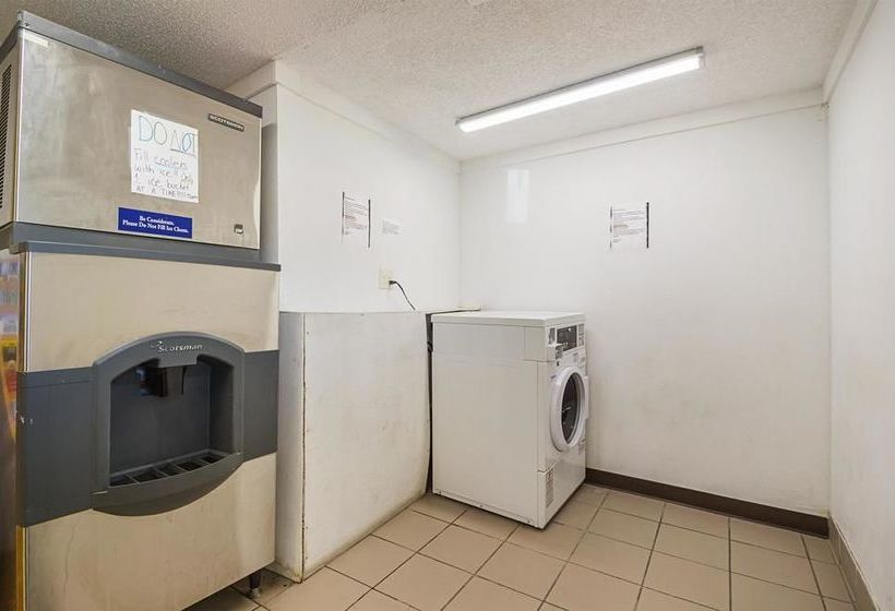 Motel 6 Bloomington Indiana University