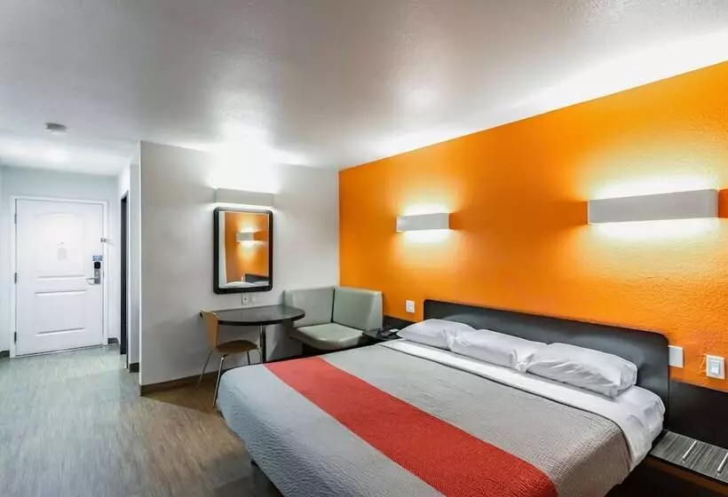 Motel 6anaheim, Ca