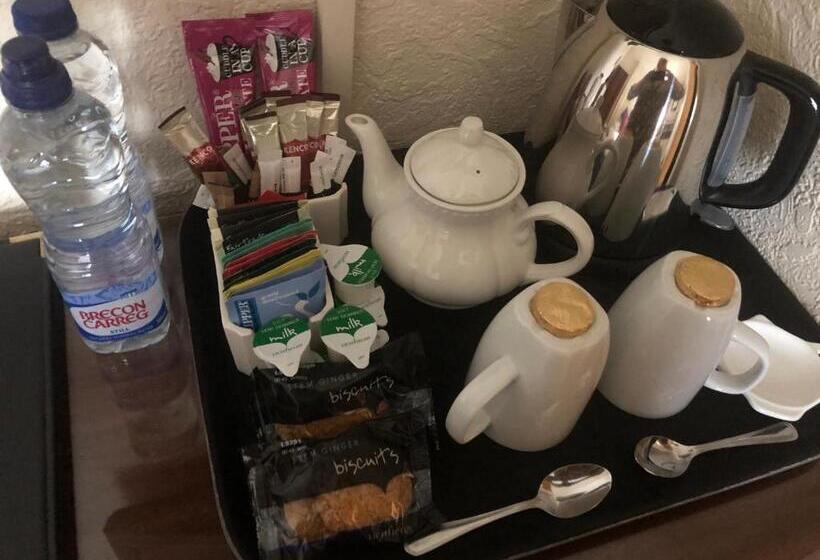 Пансион Adcote House Exclusive For Adults