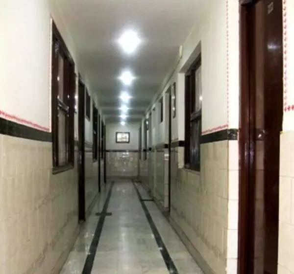 هاستل Ajay International