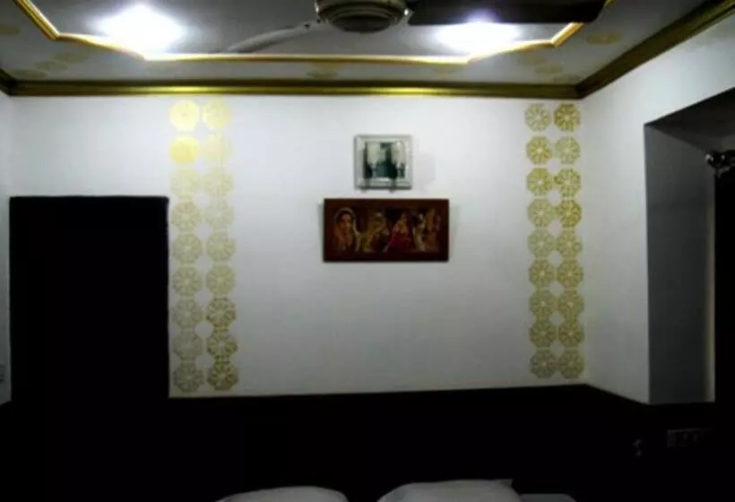 هاستل Ajay International