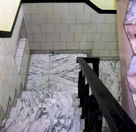 هاستل Ajay International