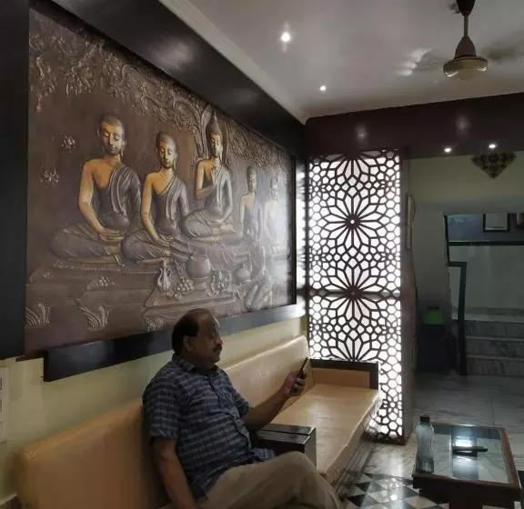 هاستل Ajay International