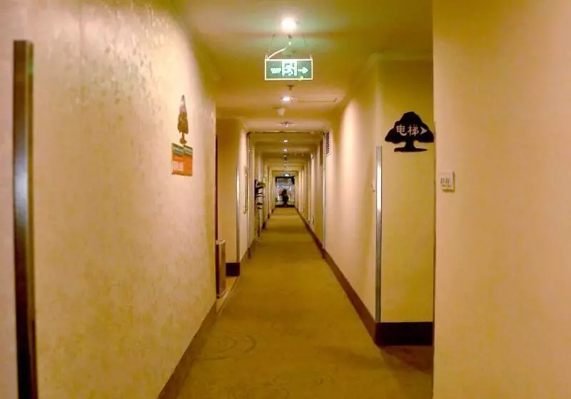 هتل Thank Inn Plus Jining Wenshang Baoxiang Temple