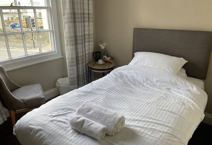 فندق Duke Of Cornwall