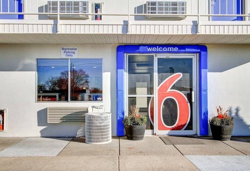 Motel 6 Green Bay, Wi