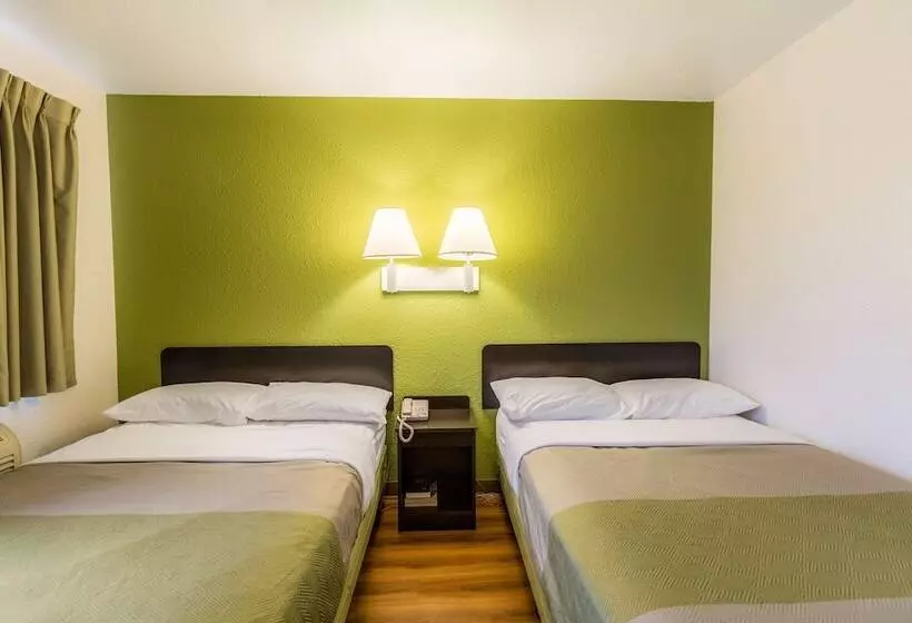 Motel 6 Green Bay, Wi