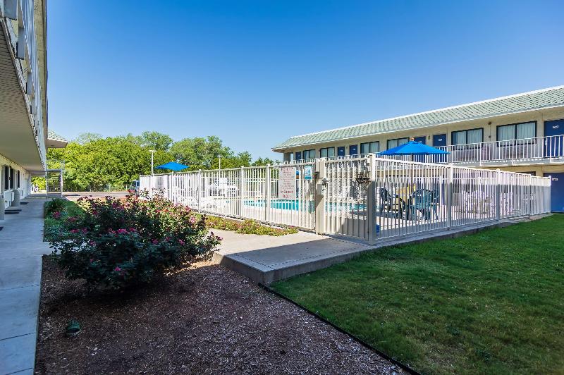 Motel 6bellmead, Tx  Waco