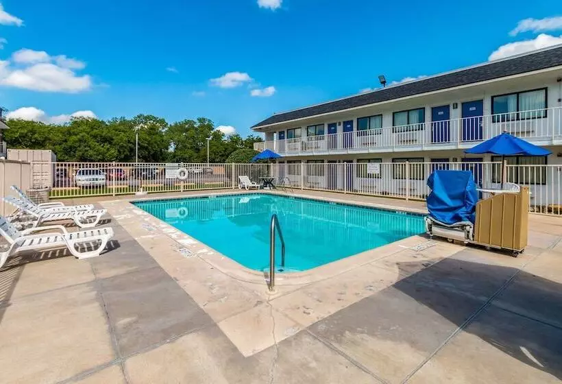 Motel 6bellmead, Tx Waco
