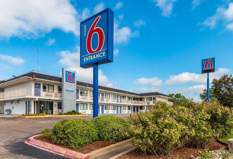 Motel 6bellmead, Tx  Waco