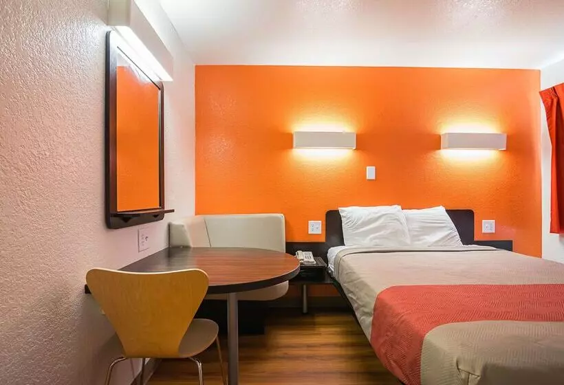 Motel 6bessemer, Al  Birmingham