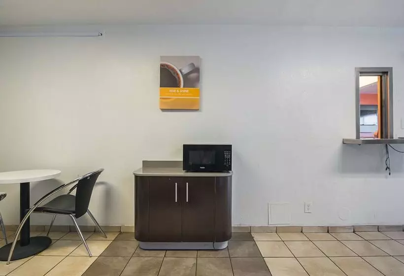 Motel 6bessemer, Al  Birmingham