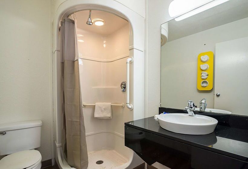 Motel 6bessemer, Al  Birmingham