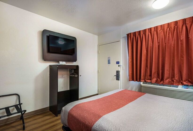 Motel 6bessemer, Al  Birmingham