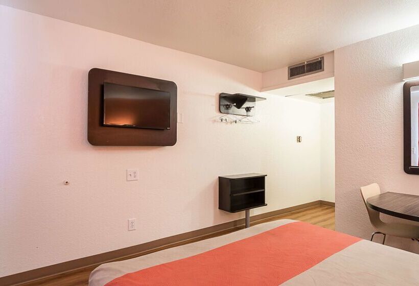 Motel 6bessemer, Al  Birmingham