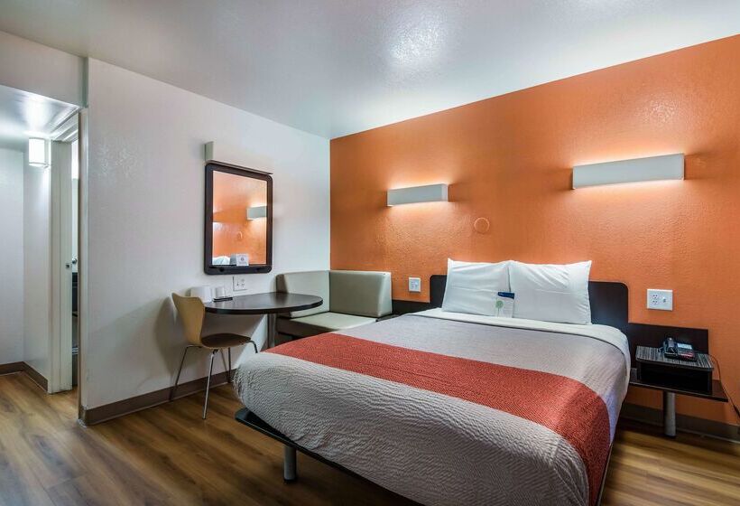 Motel 6bessemer, Al  Birmingham