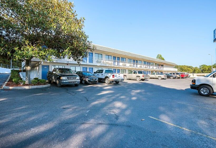 Motel 6bessemer, Al  Birmingham