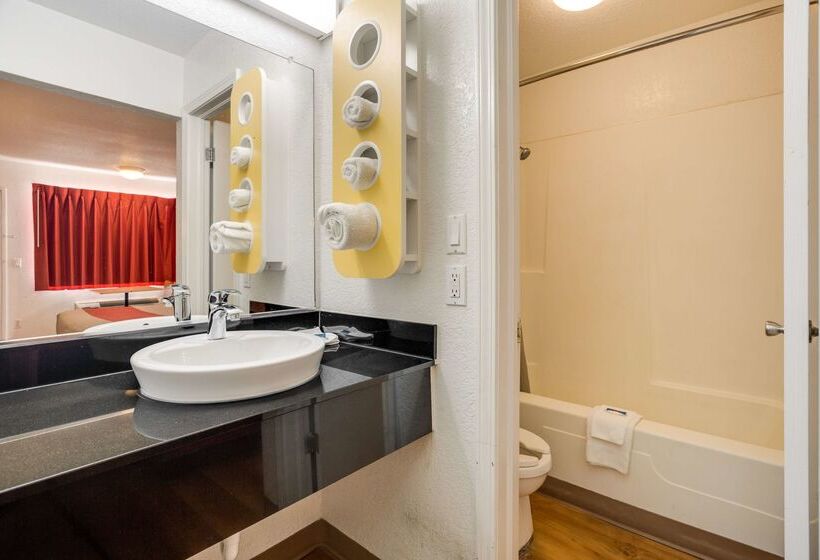 Motel 6fayetteville, Ar