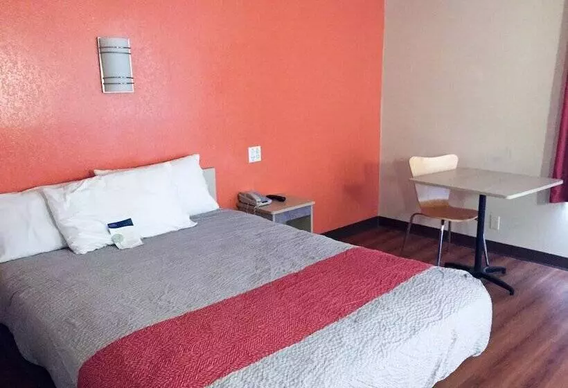 Motel 6warwick, Ri Providence Airport I95