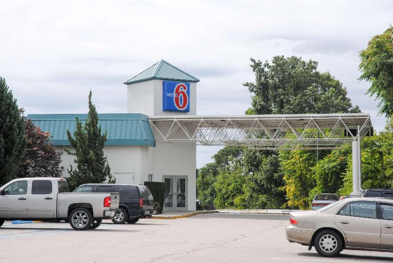 Motel 6warwick, Ri  Providence Airport  I95