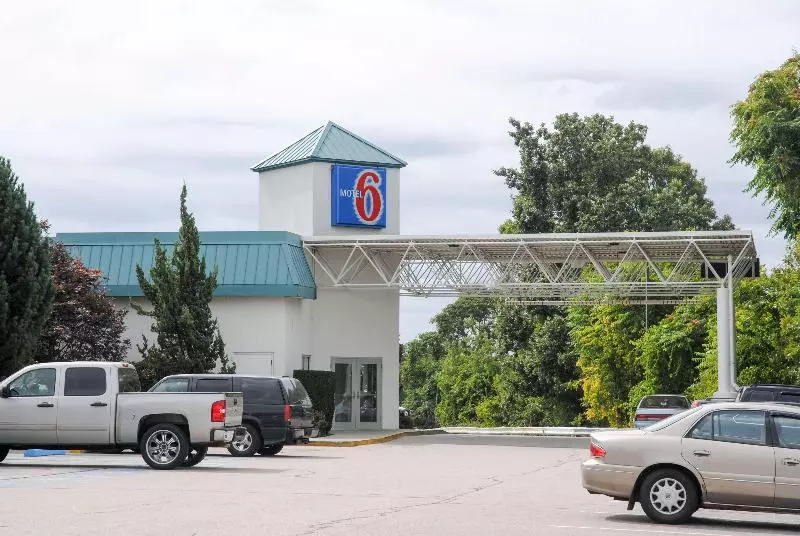 Motel 6warwick, Ri Providence Airport I95