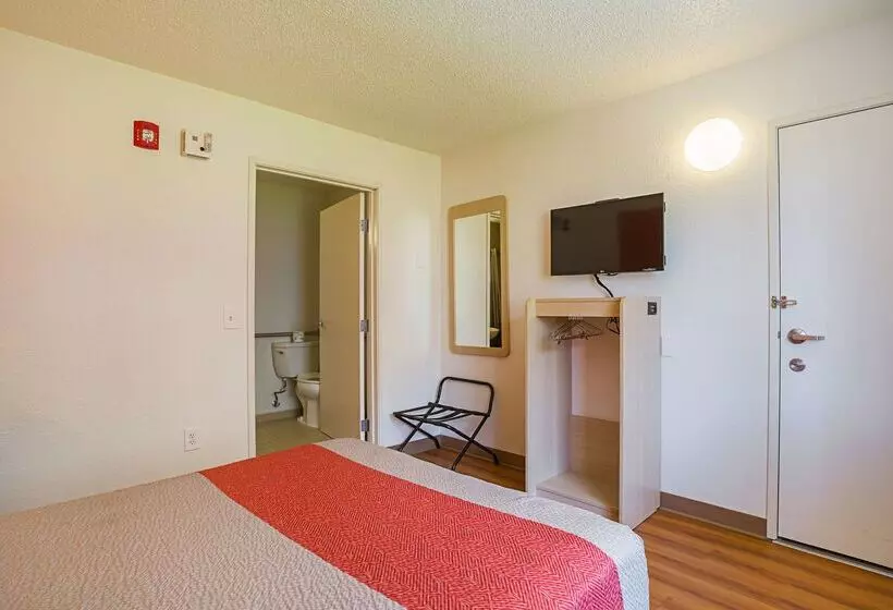 Motel 6yuma, Az  East