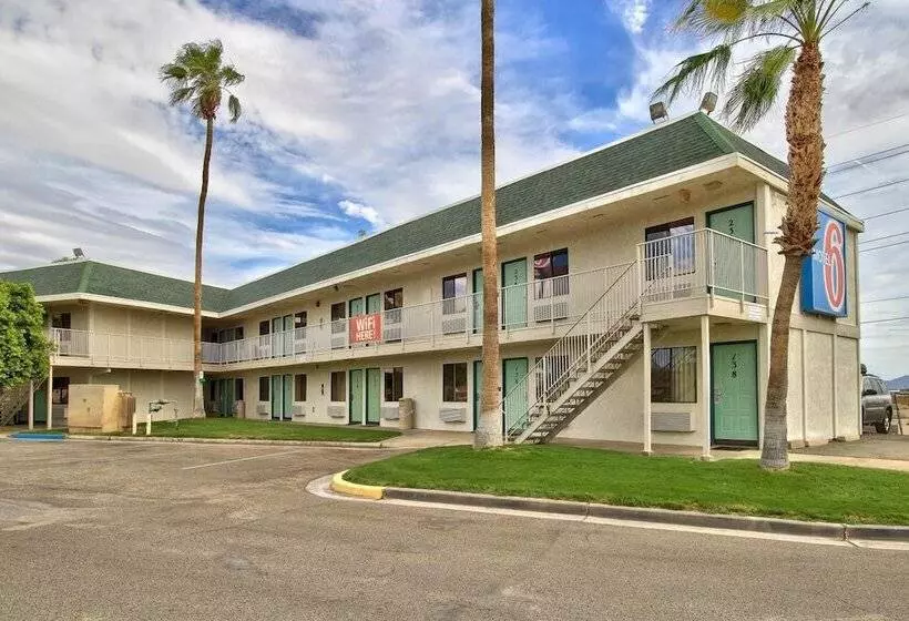 Motel 6yuma, Az  East