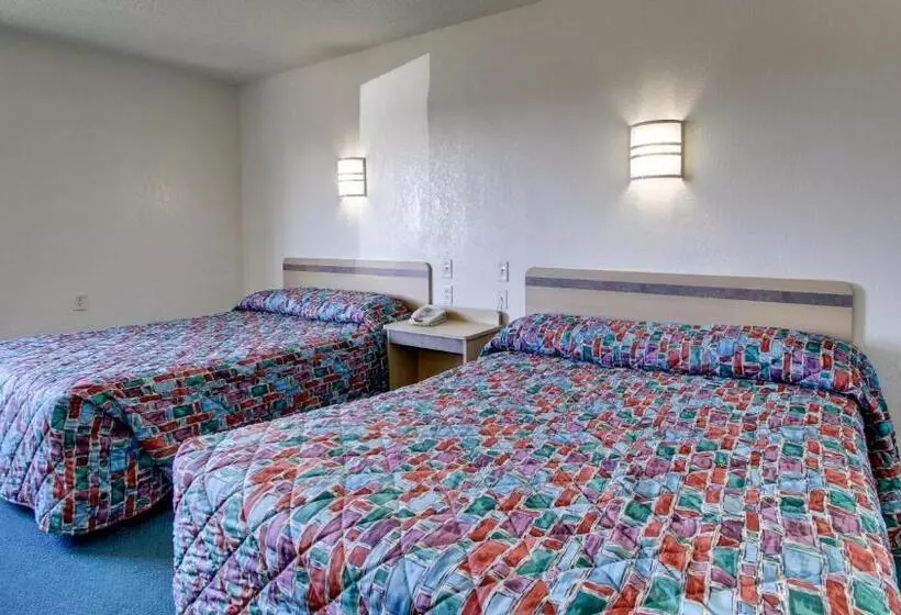 모텔 Baymont Inn & Suites Shawnee