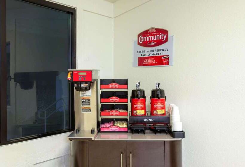 فندق على الطريق Travelodge By Wyndham Essington / Philadelphia Airport