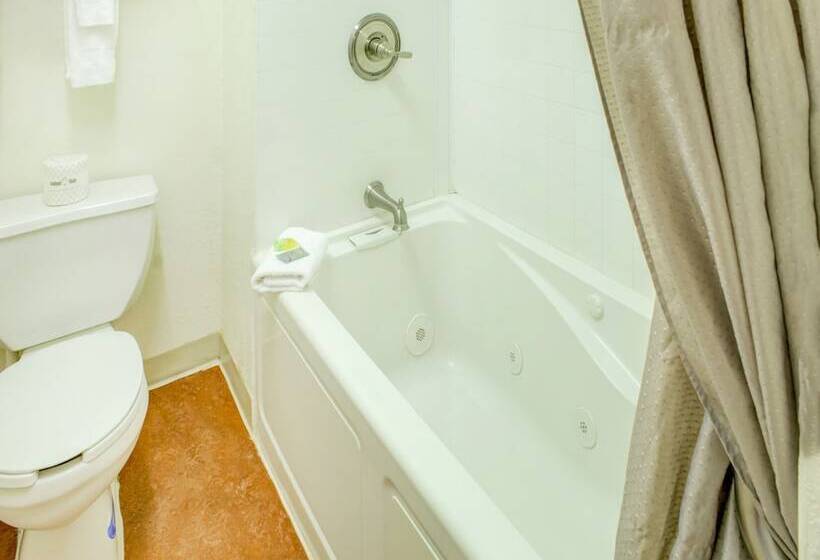 モーテル Travelodge By Wyndham Miles City