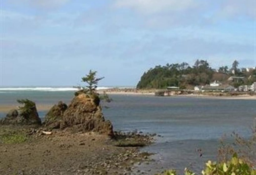 ベッドアンドブレックファースト Salmonberry Inn & Beach House