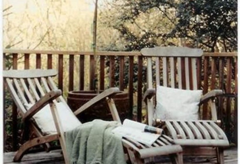 ベッドアンドブレックファースト Salmonberry Inn & Beach House