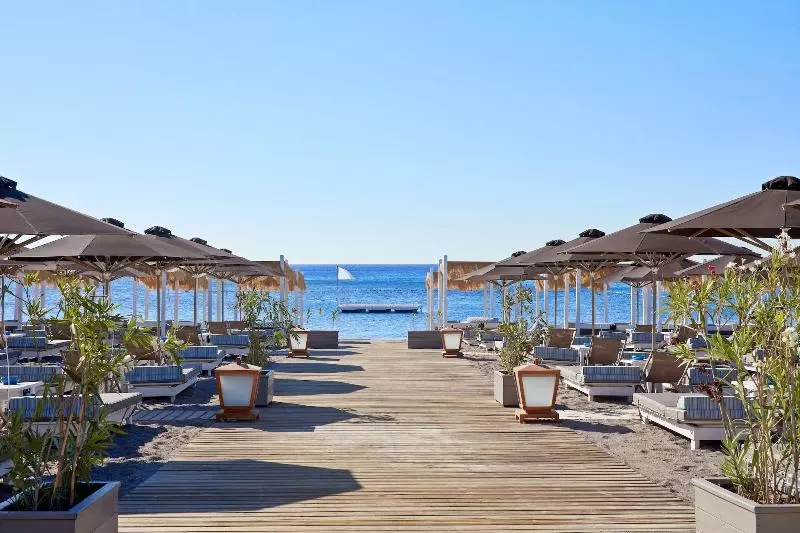 Epsilon Hotel Apartments