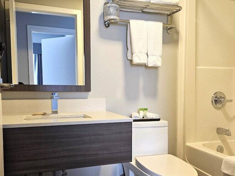 호텔 The Kanata By Bcminns   Hinton