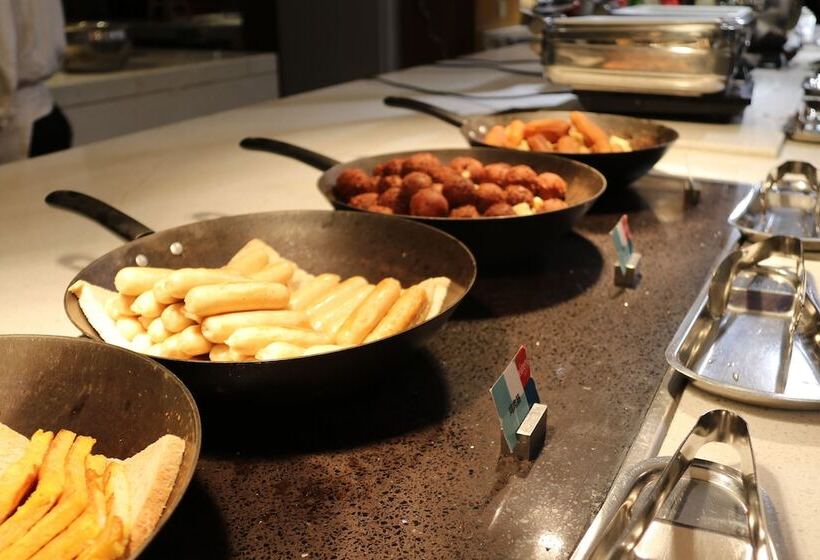 Hotel Four Points By Sheraton Bijie