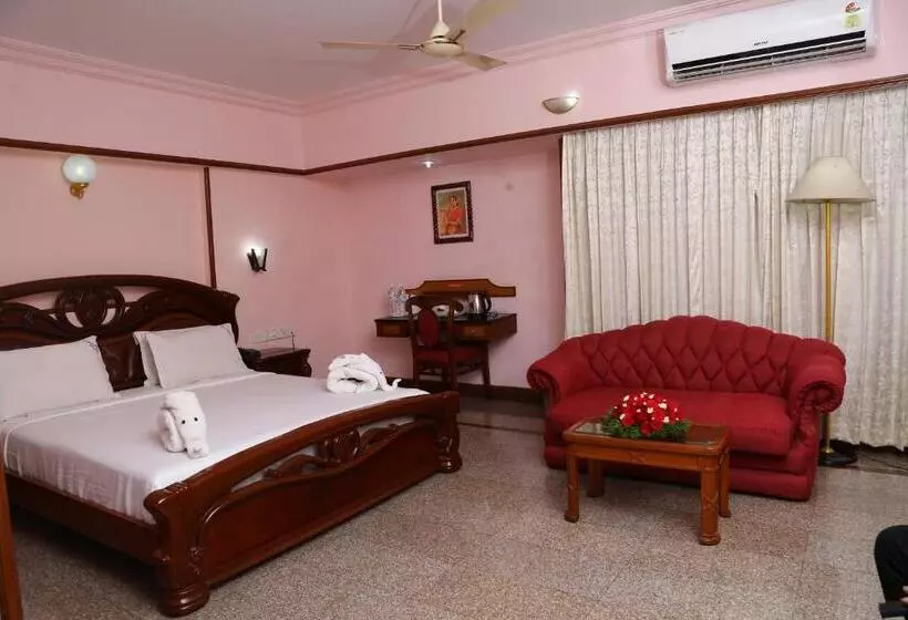 酒店 Mayura Residency