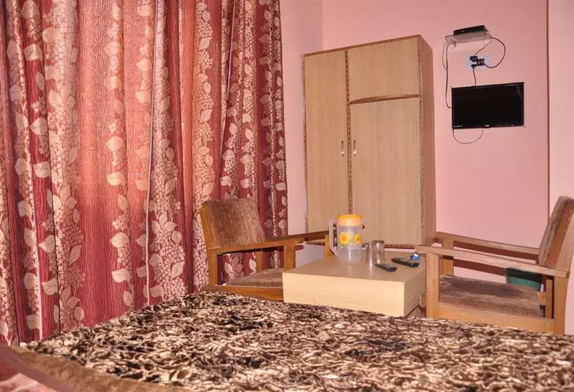 Отель New Prince Inn