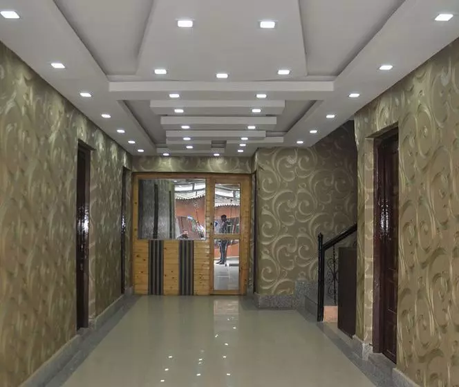 Отель New Prince Inn