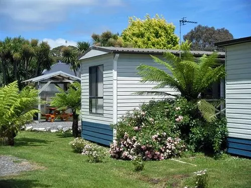 酒店 Strahan Retreat Holiday Park