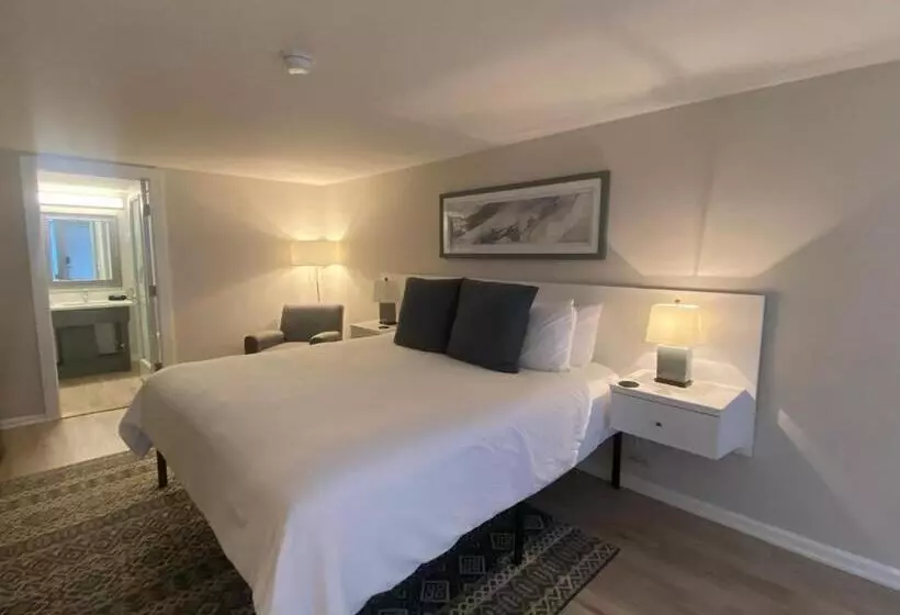 Отель The Tilghman Island Inn