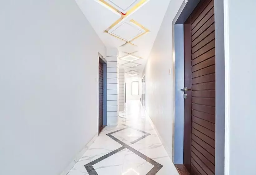 Fabhotel Prime Mansa