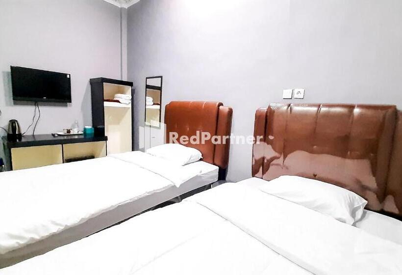 ホテル Mt Syariah Homestay Kerinci Redpartner