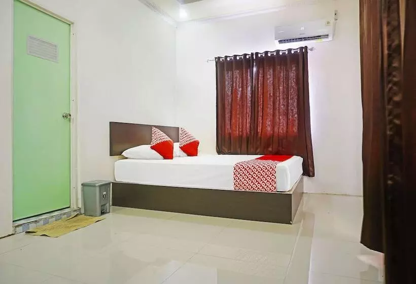 Hotelli Oyo 91432 Dalle 5151 Jeneponto