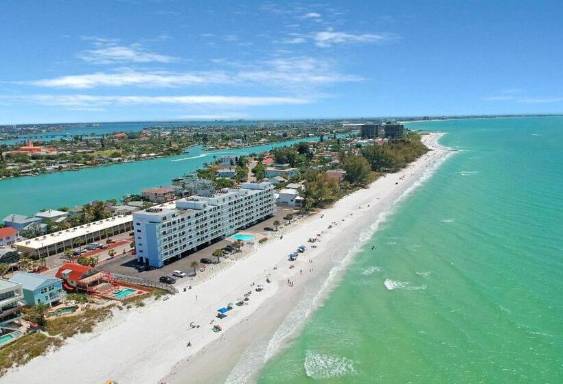 ホテル 2 Bed 2 Bath Apartment In Tampa Bay