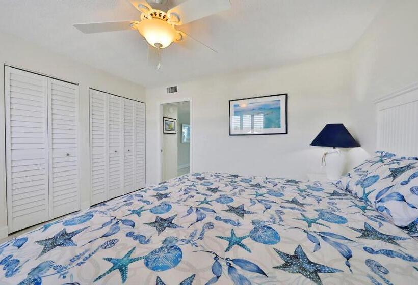 ホテル 2 Bed 2 Bath Apartment In Tampa Bay