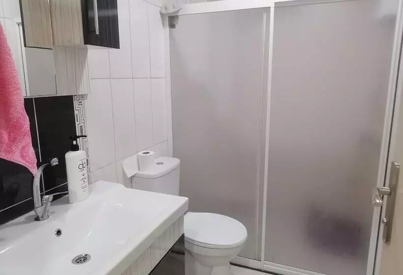 هتل Ali Baba Guest Haus