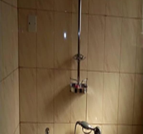 هتل Rwampara Suites