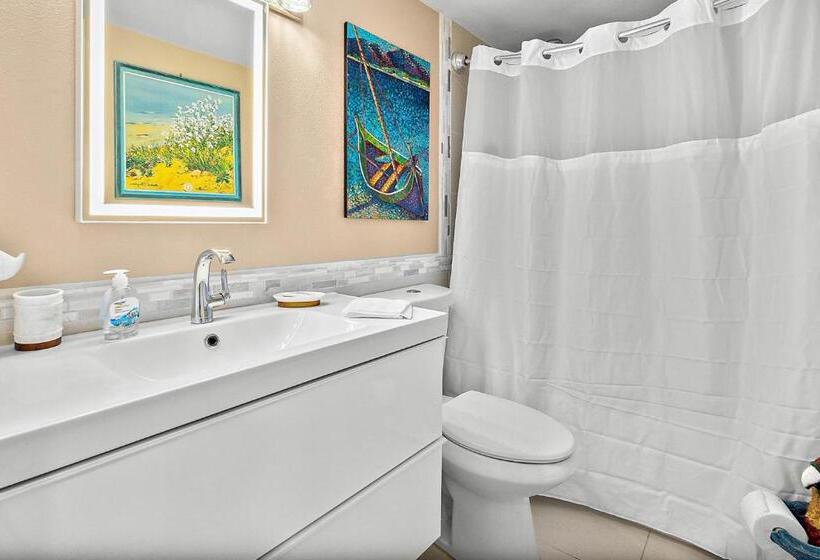 בית מלון כפרי Sea Coast 401