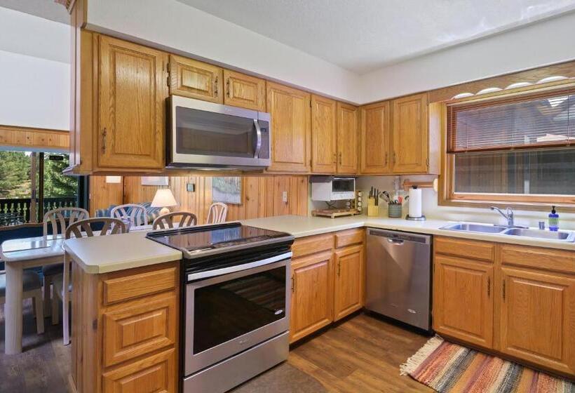 فندق Snowfire 312a