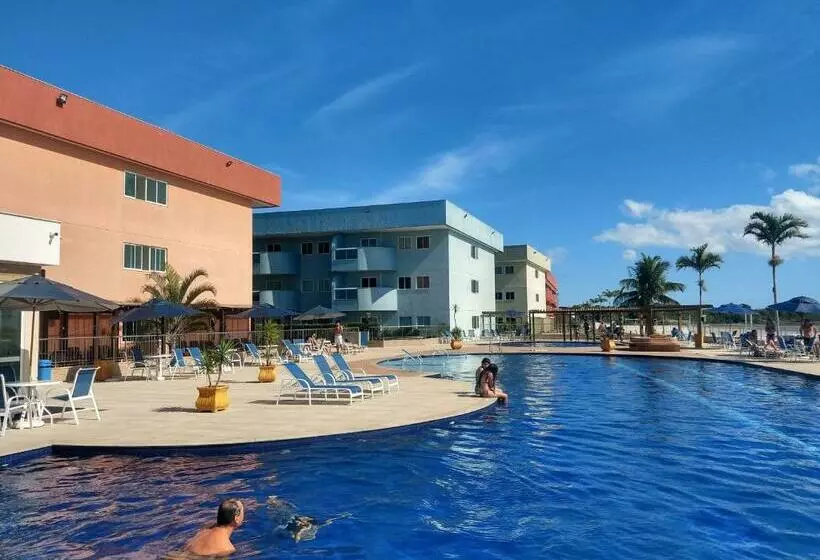 Apartamento No Golden Lake   Pé Na Areia, Agua De Côco E Cervejinha